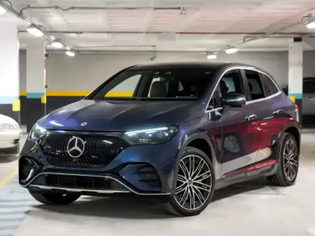 MERCEDES-BENZ EQE 300 89 KW ELÉTRICO AMG LINE em Porto Alegre, RS