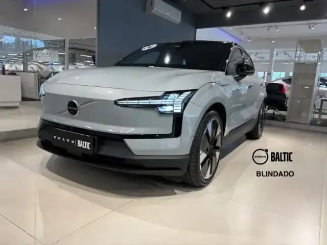 VOLVO EX30 69 KW ELÉTRICO ULTRA em Barueri, SP