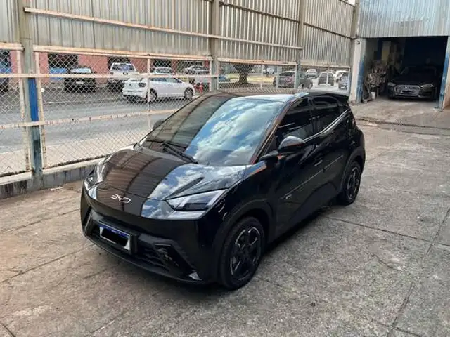 BYD DOLPHIN MINI 38 KW ELÉTRICO em Brasília, DF