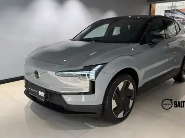 VOLVO EX30 69 KW ELÉTRICO PLUS em Barueri, SP