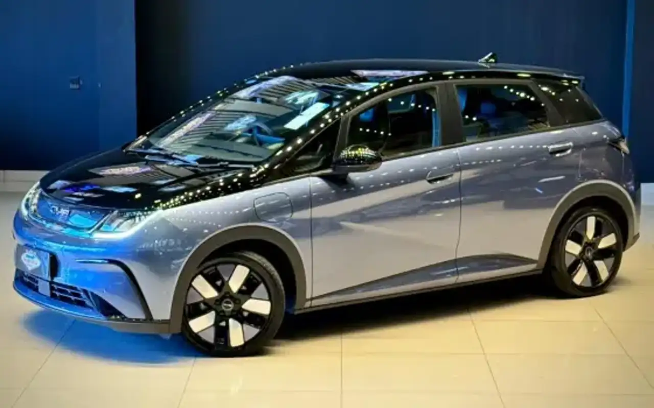 BYD DOLPHIN 60,5 KW ELÉTRICO PLUS — foto 1 de 12