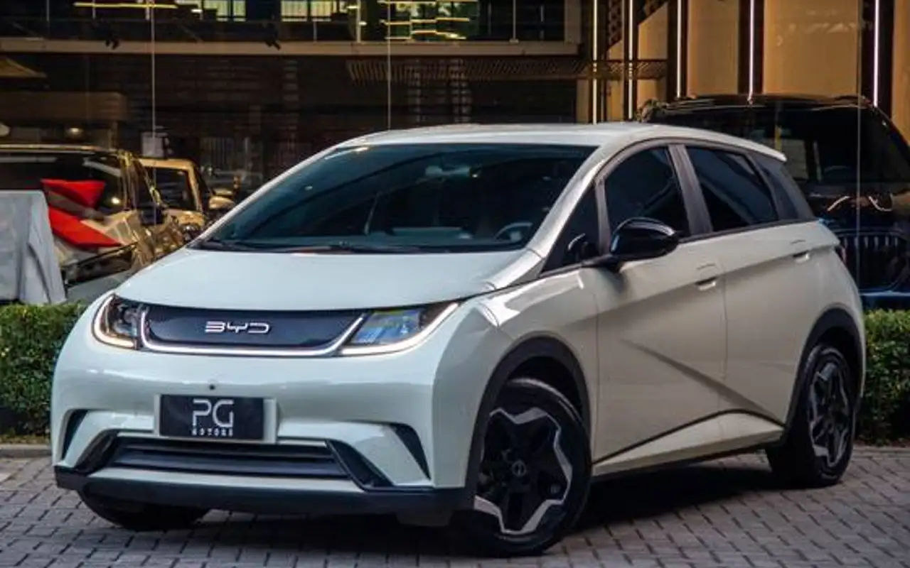 BYD DOLPHIN 44,9 KW ELÉTRICO — foto 1 de 16