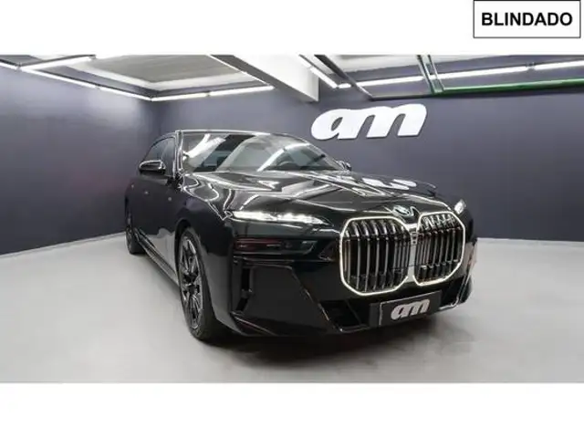 BMW i7 ELÉTRICO XDRIVE60 M SPORT em São Paulo, SP