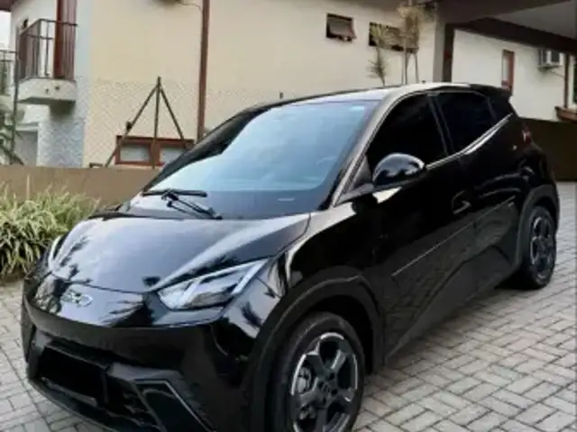 BYD DOLPHIN MINI 38 KW ELÉTRICO 5L em Garuva, SC
