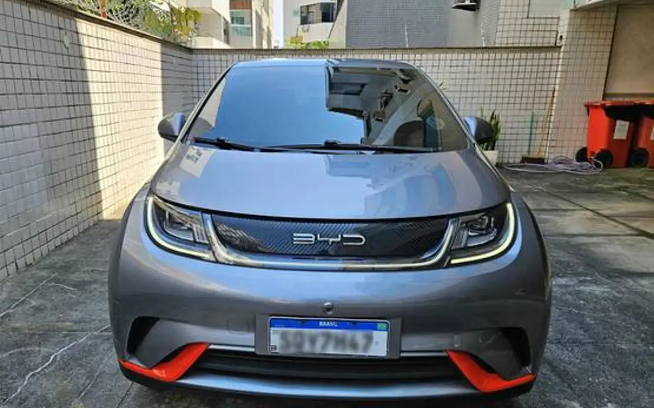 BYD DOLPHIN 44,9 KW ELÉTRICO — foto 1 de 8