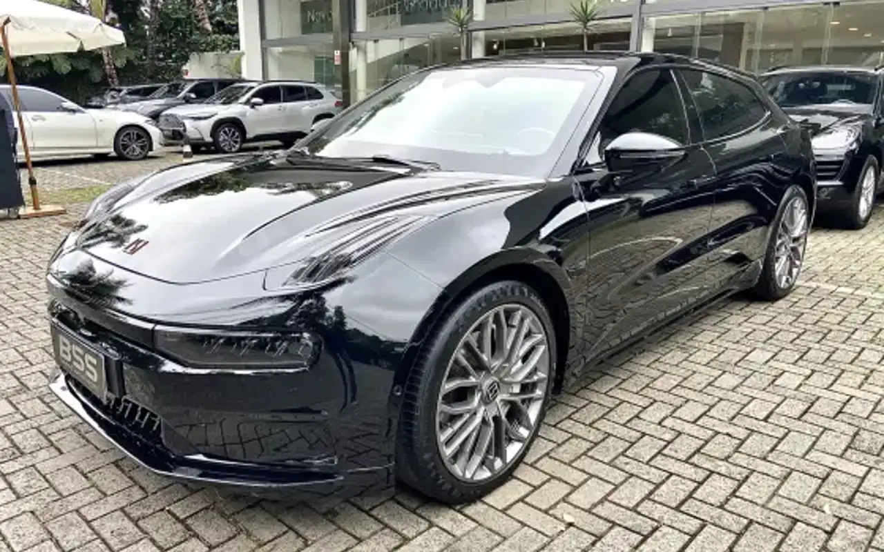 ZEEKR 001 100 KW ELÉTRICO FLAGSHIP AWD — foto 1 de 14