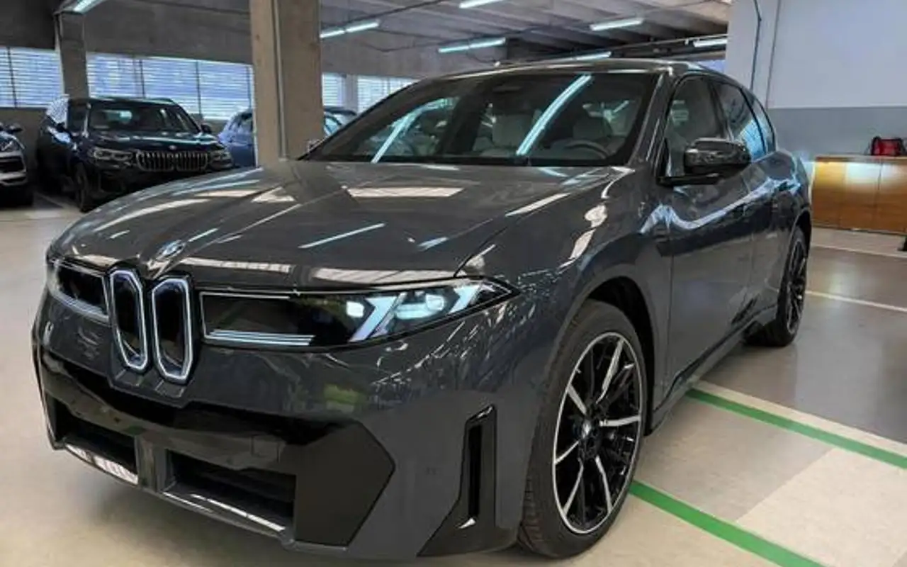 BMW iX3 108,7 KW ELÉTRICO 50 XDRIVE — foto 1 de 4