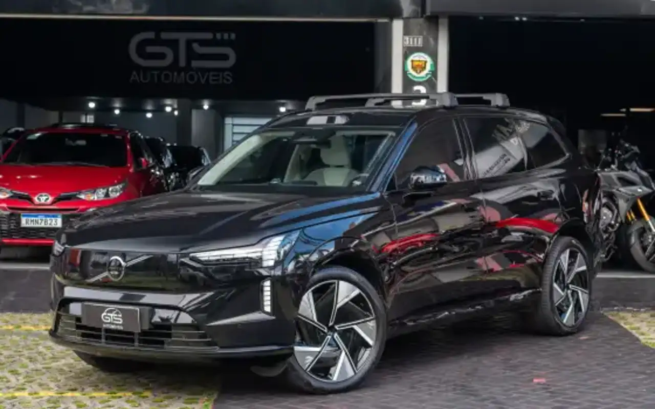 VOLVO EX90 P8 RECHARGE TWIN ELECTRIC PERFORMANCE ULTRA AWD — foto 1 de 18