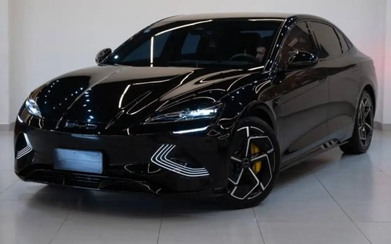 BYD SEAL 82,5 KW ELÉTRICO AWD — foto 1 de 20