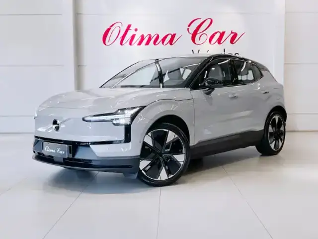 VOLVO EX30 69 KW ELÉTRICO ULTRA em Flores da Cunha, RS