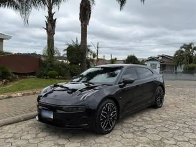 ZEEKR 001 100 KW ELÉTRICO FLAGSHIP AWD em Papanduva, SC