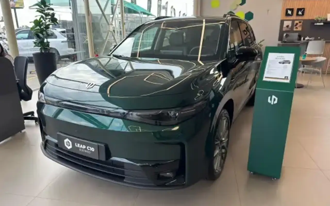 LEAPMOTOR C10 69,9 KW BEV — foto 1 de 13
