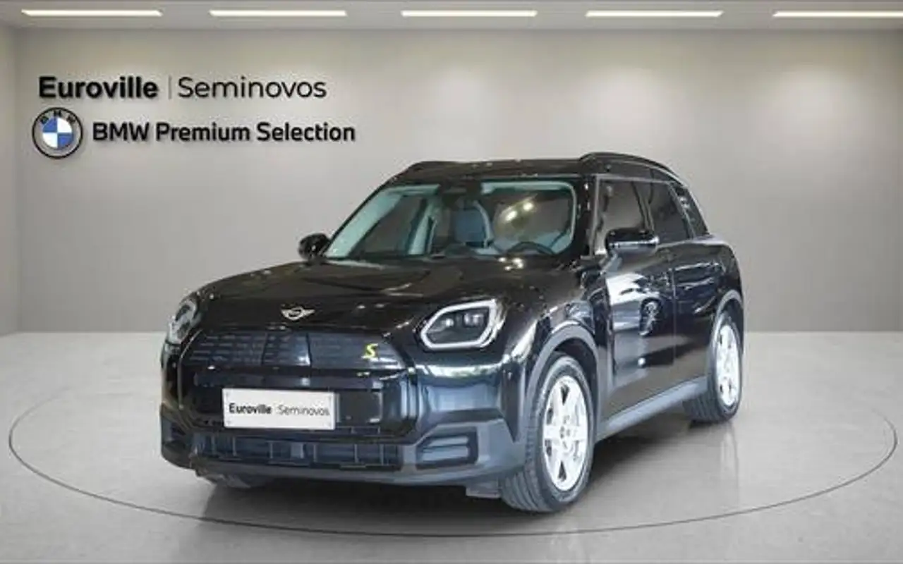 MINI COUNTRYMAN 66,45 KW ELÉTRICO SE EXCLUSIVE ALL4 — foto 1 de 15