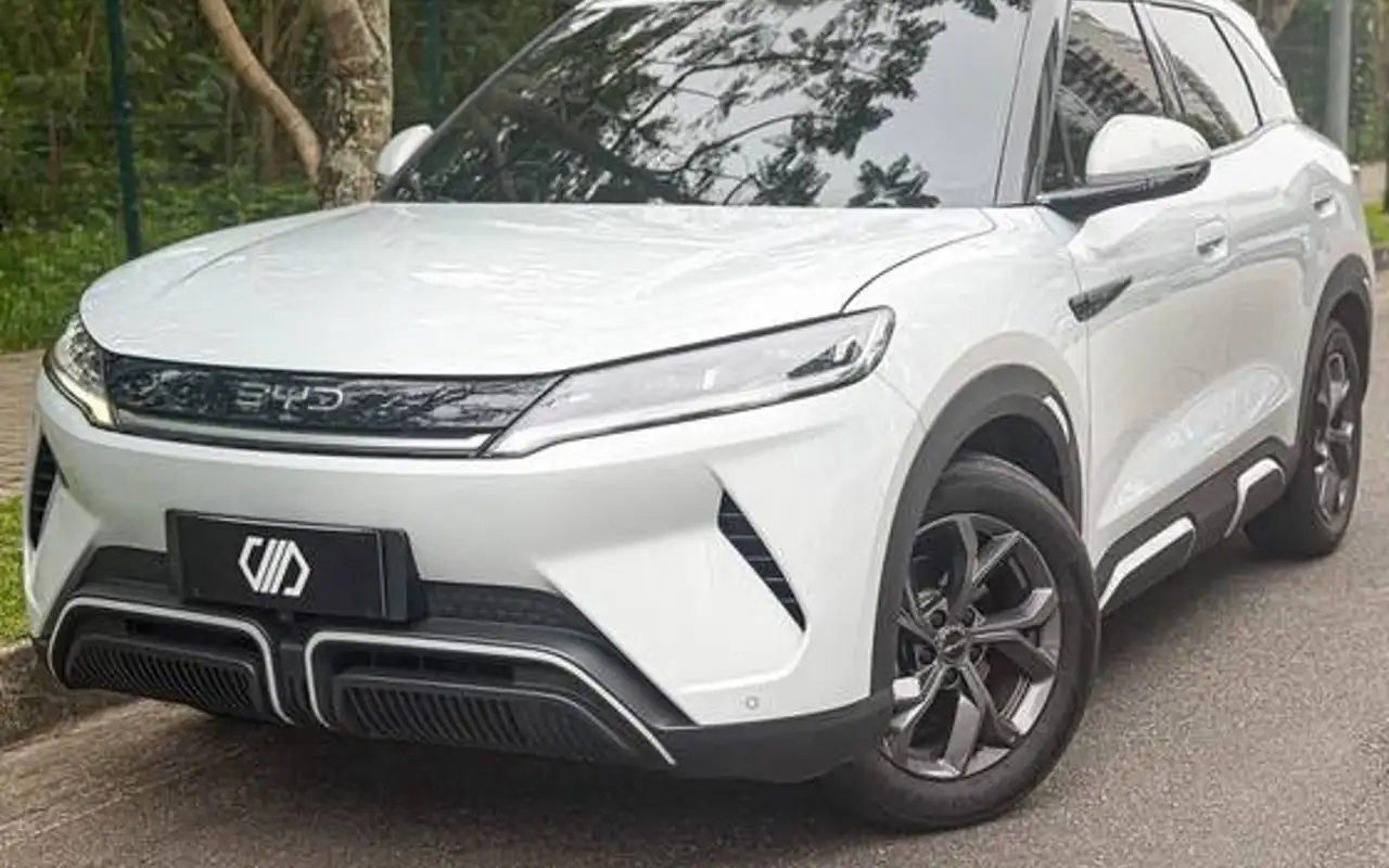 BYD YUAN PRO 45,1 KW ELÉTRICO — foto 1 de 19