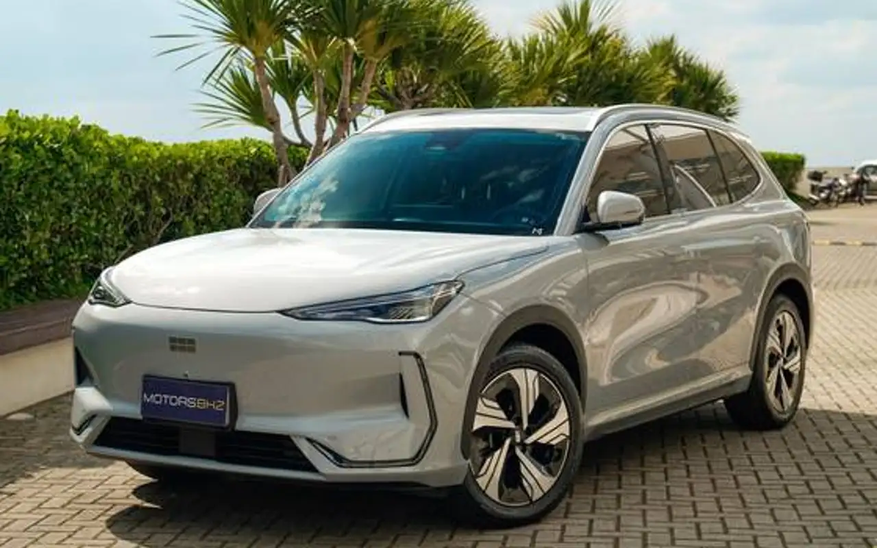 GEELY EX5 60,22 KW ELÉTRICO MAX — foto 1 de 20