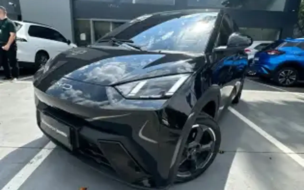 BYD DOLPHIN MINI 38 KW ELÉTRICO — foto 1 de 8