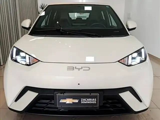 BYD DOLPHIN MINI 38 KW ELÉTRICO em Cascavel, PR