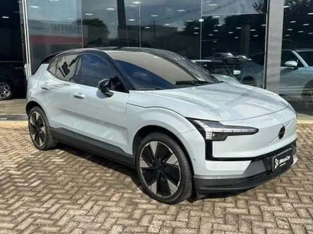 VOLVO EX30 69 KW ELÉTRICO ULTRA em Londrina, PR