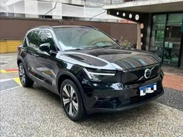 VOLVO XC40 P6 RECHARGE ELECTRIC PLUS em Campinas, SP