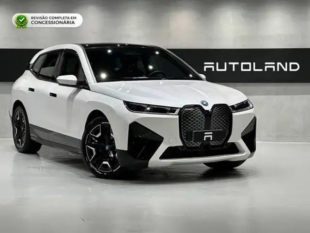 BMW iX ELÉTRICO XDRIVE50 SPORT em São Paulo, SP