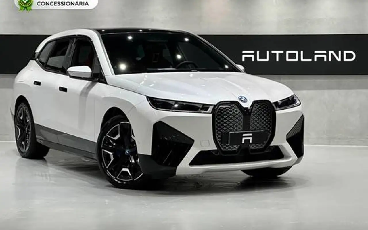 BMW iX ELÉTRICO XDRIVE50 SPORT — foto 1 de 20