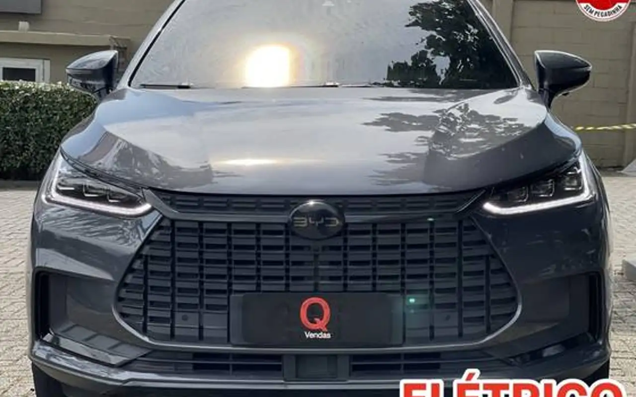 BYD TAN ELÉTRICO AWD — foto 1 de 20