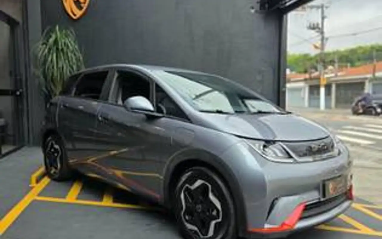 BYD DOLPHIN 44,9 KW ELÉTRICO — foto 1 de 8