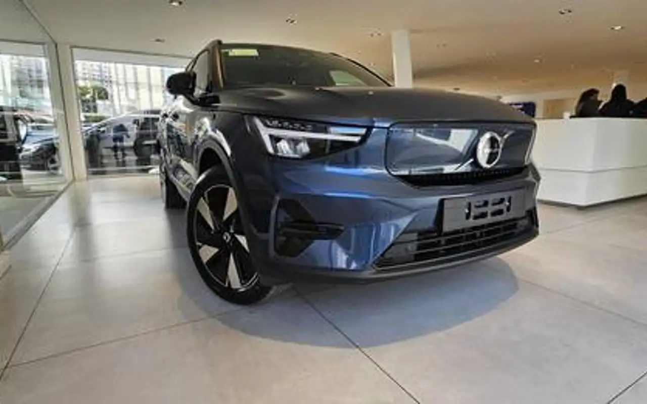 VOLVO EX40 P6 RECHARGE ELECTRIC PLUS — foto 1 de 9