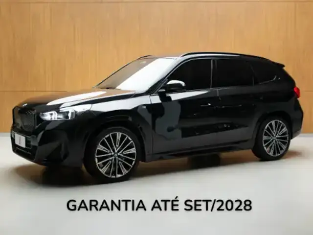 BMW iX1 ELÉTRICO XDRIVE30 M SPORT em Garibaldi, RS