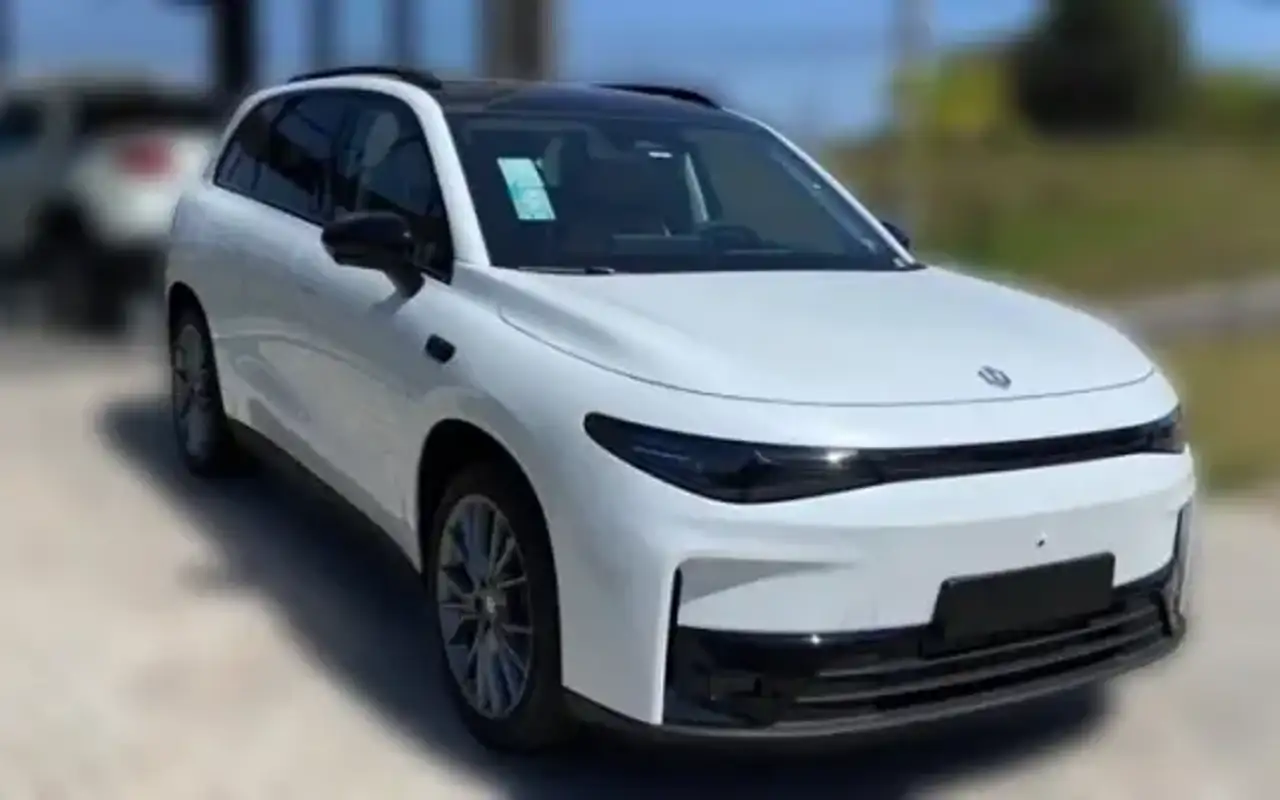 LEAPMOTOR C10 69,9 KW BEV — foto 1 de 7