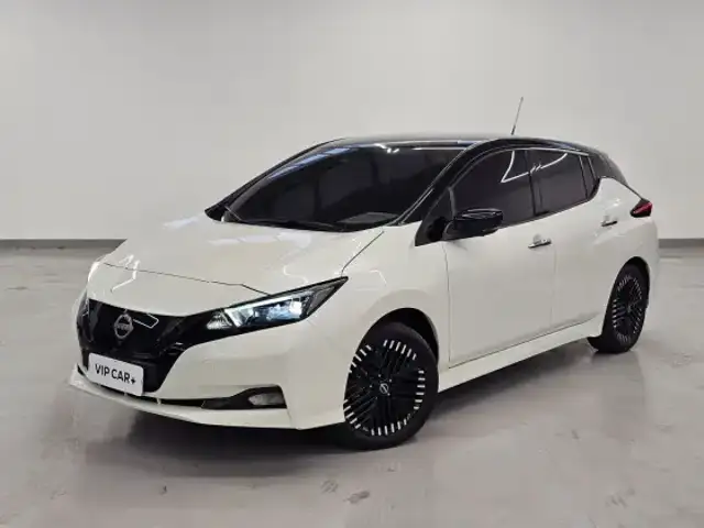 NISSAN LEAF B12P 40 ELÉTRICO em Criciúma, SC