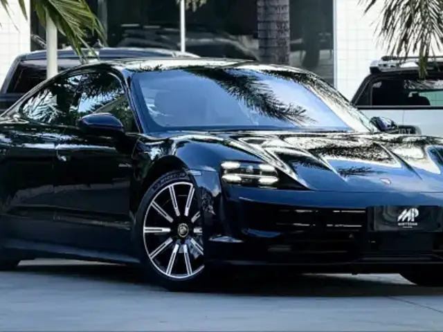 PORSCHE TAYCAN 4S ELÉTRICO em Fortaleza, CE