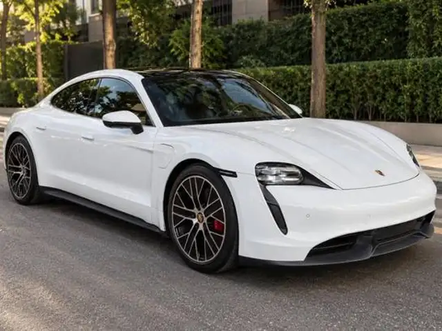 PORSCHE TAYCAN 4S ELÉTRICO em São Paulo, SP