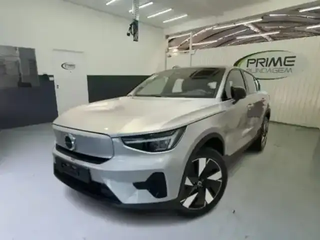 VOLVO EC40 P8 RECHARGE TWIN ELECTRIC ULTRA AWD em São Paulo, SP