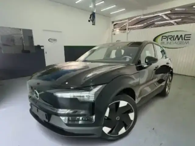 VOLVO EX30 69 KW ELÉTRICO PERFORMANCE ULTRA em São Paulo, SP