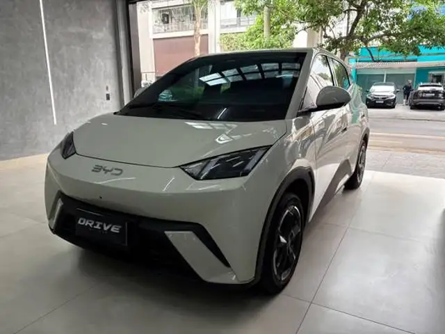 BYD DOLPHIN MINI 38 KW ELÉTRICO 5L em São Paulo, SP
