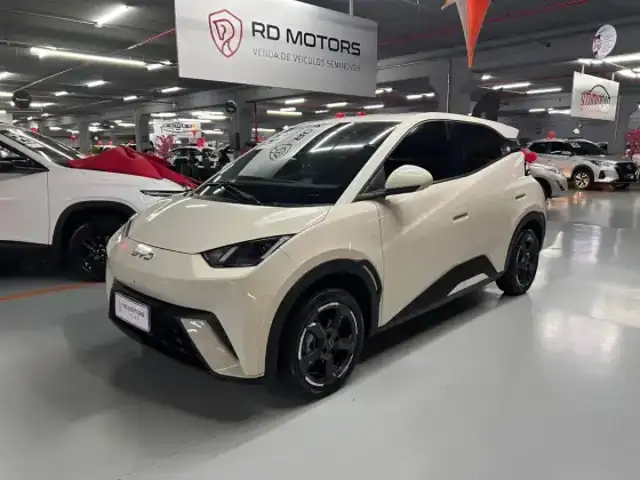 BYD DOLPHIN MINI 38 KW ELÉTRICO em Mogi das Cruzes, SP