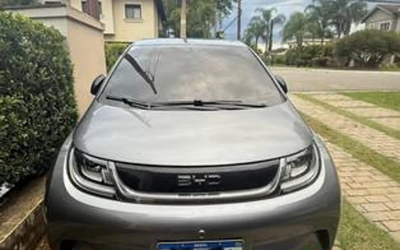 BYD DOLPHIN 44,9 KW ELÉTRICO GS — foto 1 de 5