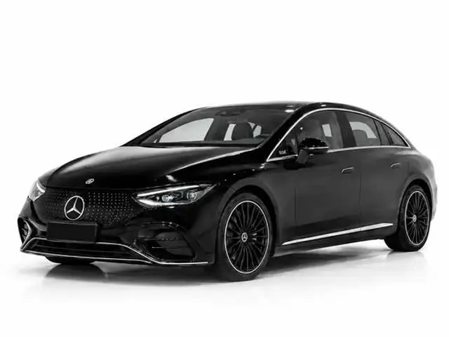 MERCEDES-BENZ EQE 350+ 96 KW ELÉTRICO em Balneário Camboriú, SC