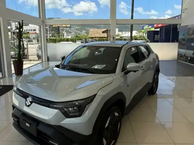 SUZUKI E VITARA 61 KW ELÉTRICO 4STYLE 4X4 em São José, SC