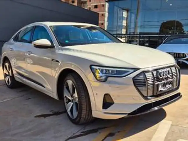 AUDI E-TRON ELÉTRICO SPORTBACK PERFORMANCE QUATTRO em Campo Grande, MS
