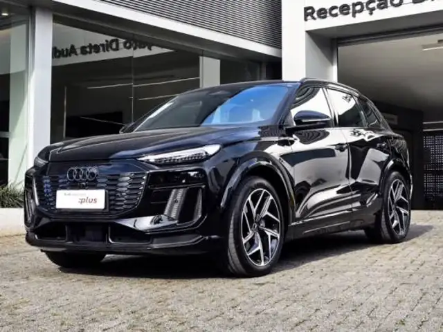 AUDI Q6 E-TRON 100 KW ELÉTRICO S LINE QUATTRO em Porto Alegre, RS