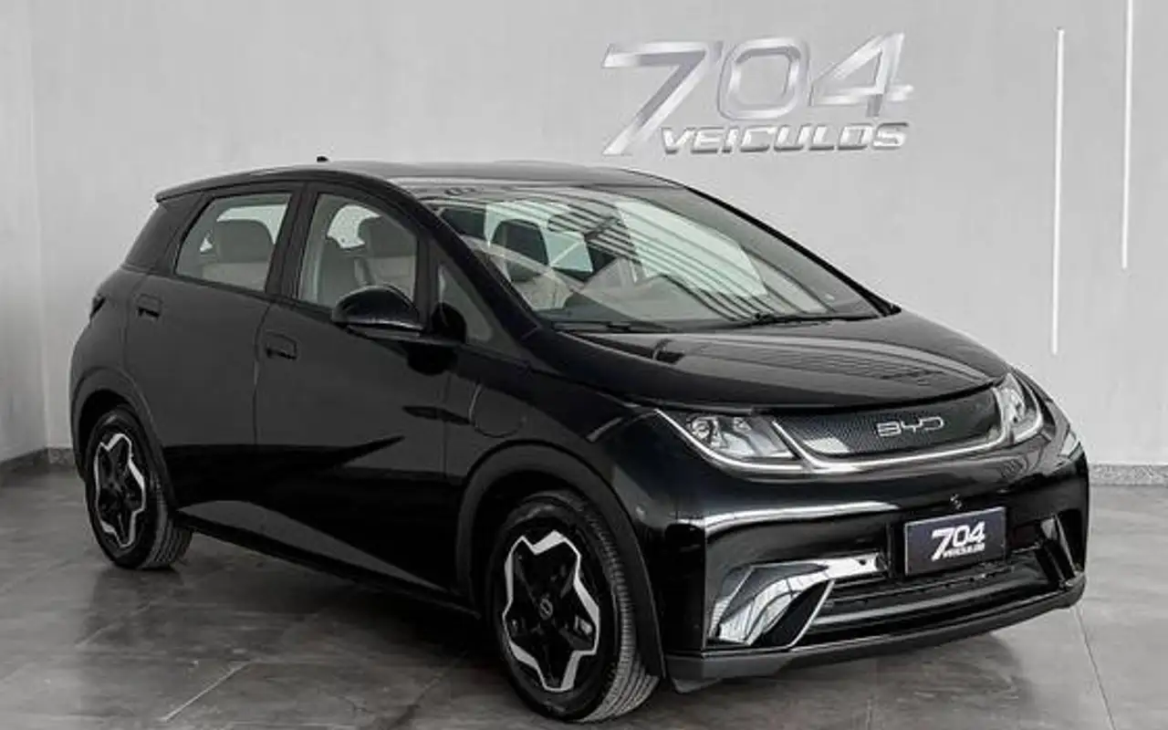 BYD DOLPHIN 44,9 KW ELÉTRICO — foto 1 de 20