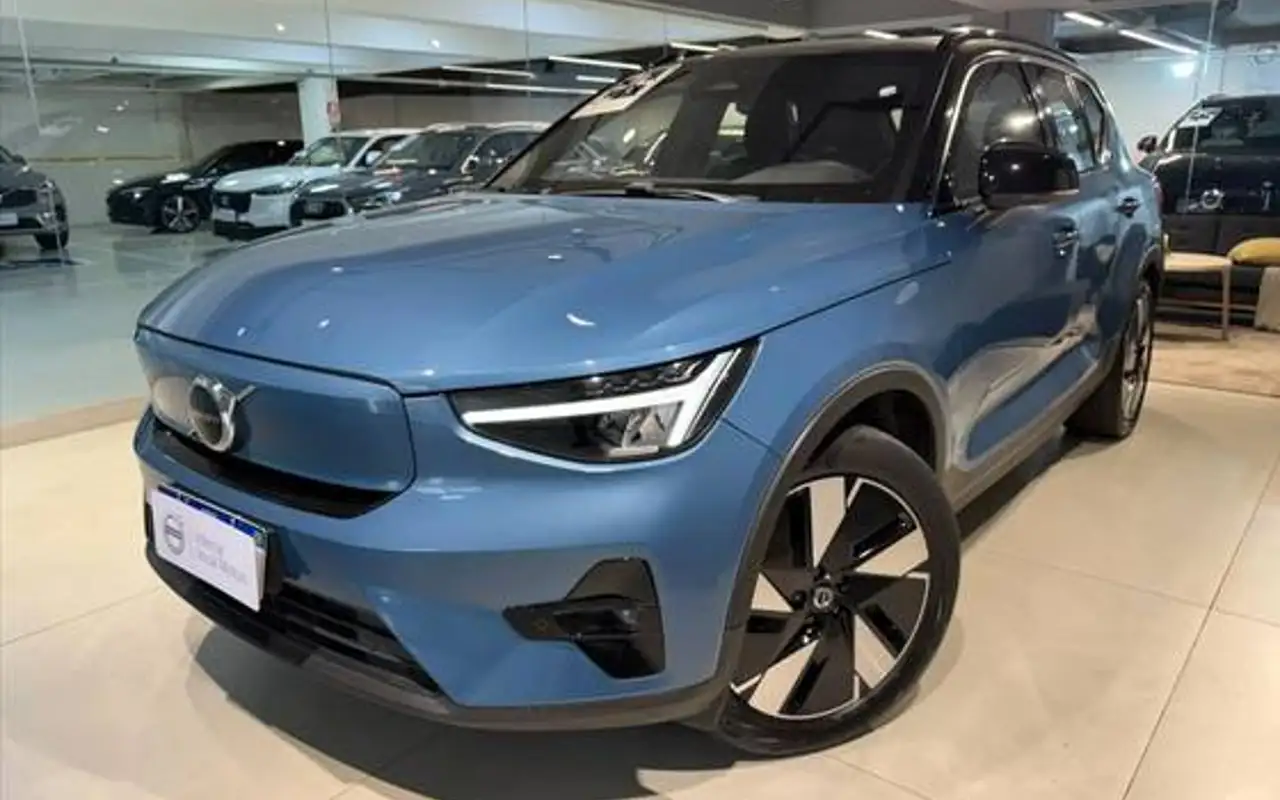 VOLVO XC40 P6 RECHARGE ELECTRIC PLUS — foto 1 de 14