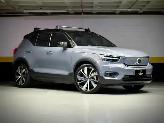 VOLVO XC40 P8 RECHARGE ELECTRIC BEV PURE AWD em Barueri, SP
