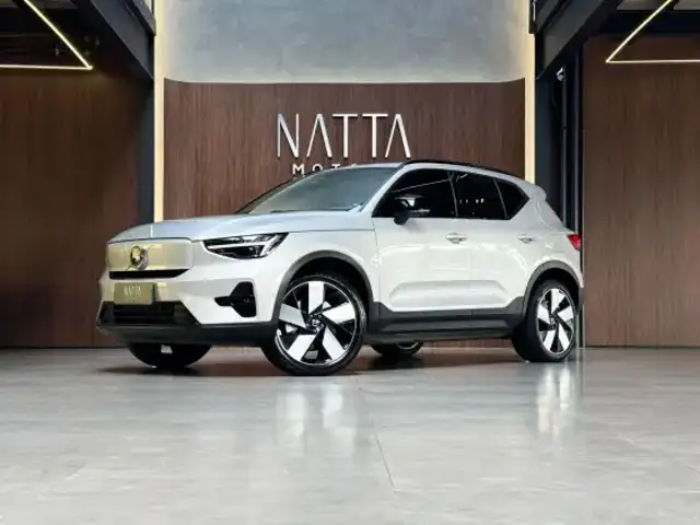 VOLVO XC40 P8 RECHARGE TWIN ELECTRIC ULTIMATE AWD em São Paulo, SP