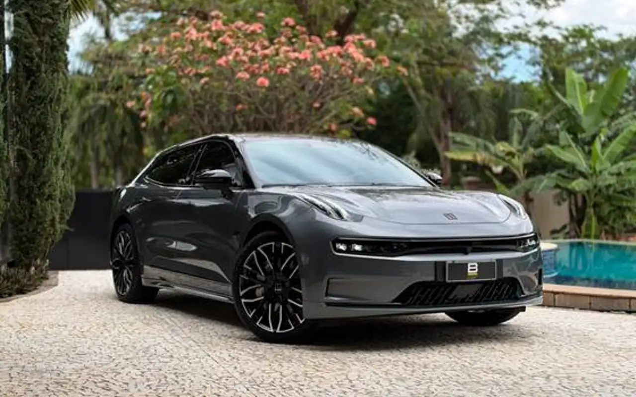 ZEEKR 001 100 KW ELÉTRICO FLAGSHIP AWD — foto 1 de 20